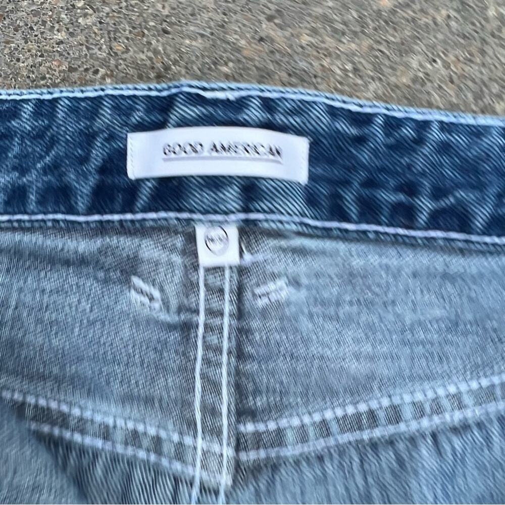 Good American high waist button fly cut off distressed jean shorts size 14/32 - Picture 4 of 7